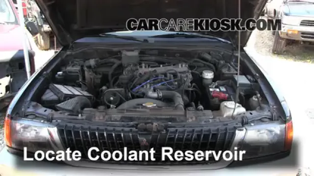 1997 Mitsubishi Montero Sport XLS 3.0L V6 Antigel (Liquide de Refroidissement) Ajouter de Antigel